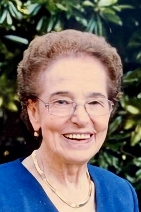 La cerimonia religiosa sarà celebrata Martedì 21 Aprile alle ore 10:00 nella Chiesa parrocchiale di Novoledo.
Il S. Rosario sarà recitato Lunedì 20 Aprile alle ore 19,00 in Chiesa a Novoledo.